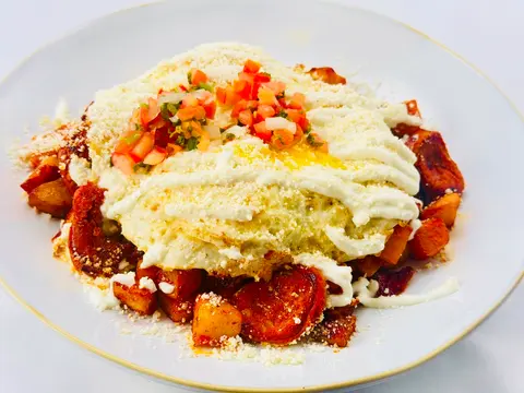 Papas con Chorizo